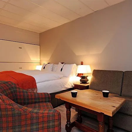 Hotel Hunderfossen & 3*