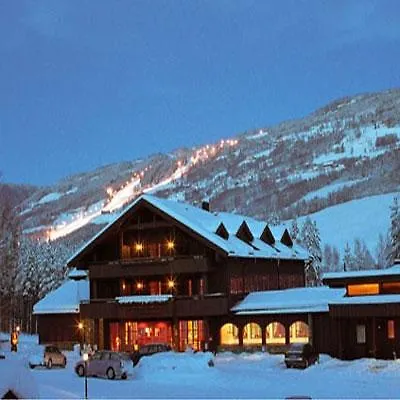 Hotel Hunderfossen & 3*